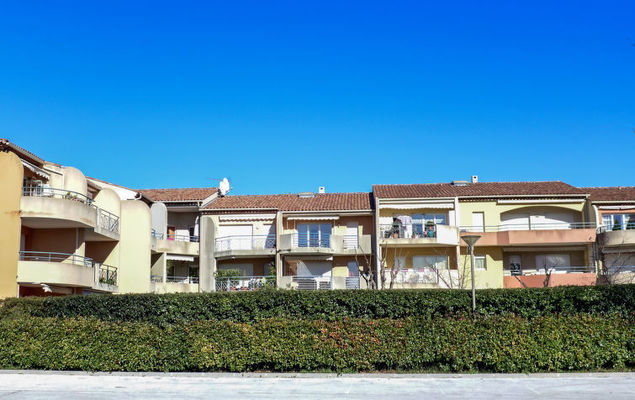 Le Stadium - Photo 1